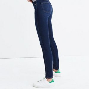 🥰BOGO🥰 Madewell Dark Blue Skinny Jeans